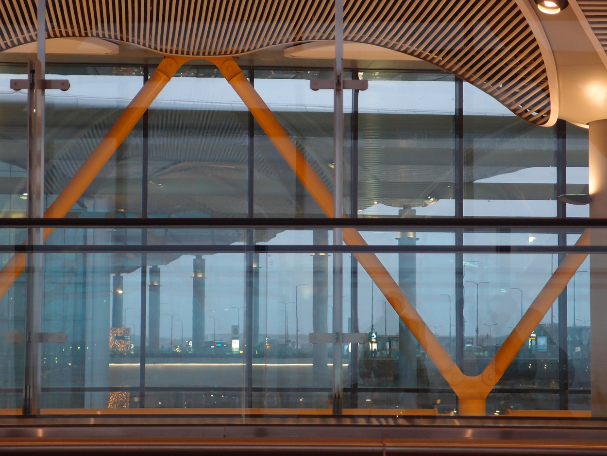 2020-01-06 16 uhr Flughafen Istanbul (Video)